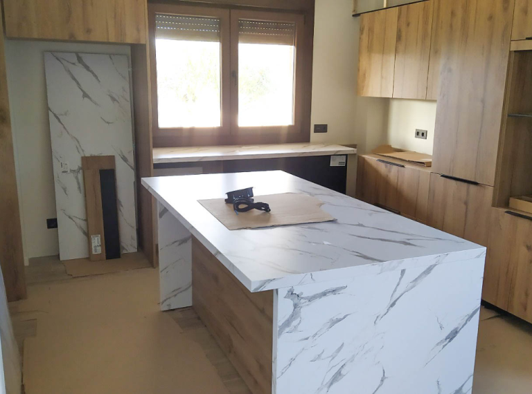 constructora A Coruña y Pontevedra vivienda unifamiliar cocina